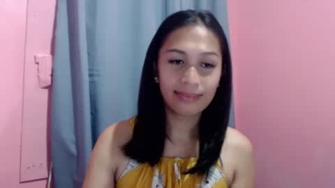 Snapshot of urgirlnabyx chatting on February 20, 12:52 am Call me naby online show from February 20, 12:52 am