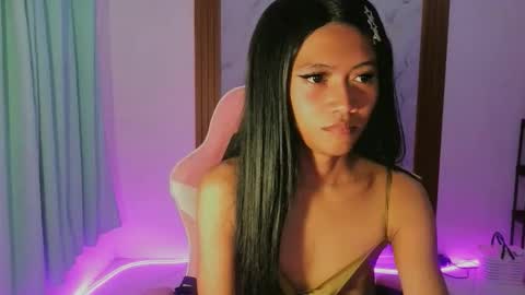 Snapshot of urgoddess_troy chatting on March 28, 8:36 am urgoddess_troy online show from March 28, 8:36 am