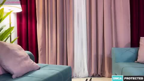 Jenny online show from December 24, 7:00 pm