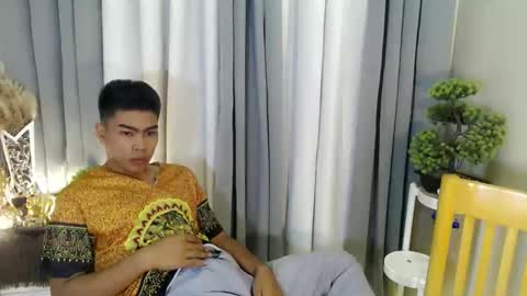 urhairy_manial online show from February 5, 4:00 pm