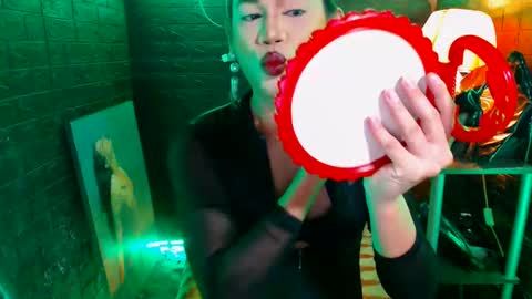 Snapshot of urhardcockqueenxxx chatting on January 5, 8:31 pm queen norelle online show from January 5, 8:31 pm
