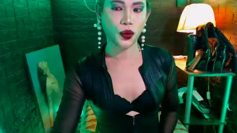Snapshot of urhardcockqueenxxx chatting on February 7, 6:13 pm queen norelle online show from February 7, 6:13 pm