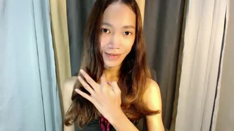 urhot_athena online show from June 18, 5:41 am