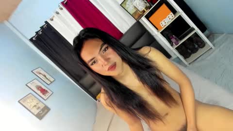 zoey noir online show from March 12, 9:35 pm