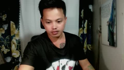 Snapshot of urhot_fucker13 chatting on March 12, 12:22 pm JUST CALL MY NAME jayrus online show from March 12, 12:22 pm