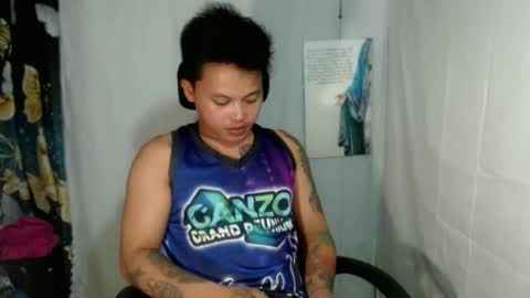 Snapshot of urhot_fucker13 chatting on March 17, 9:23 am JUST CALL MY NAME jayrus online show from March 17, 9:23 am
