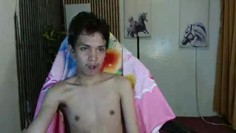 urhot_johny online show from May 3, 10:10 am