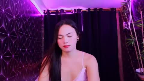 Snapshot of urhot_maxine chatting on July 21, 1:08 am urhot_maxine online show from July 21, 1:08 am