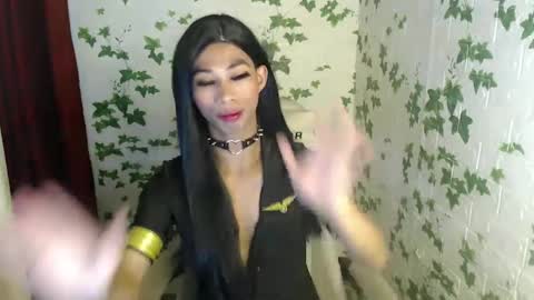 Snapshot of urhotfuckingass chatting on January 21, 11:55 pm richard online show from January 21, 11:55 pm
