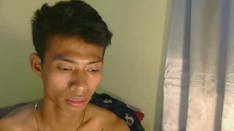 Snapshot of urhotfuckingass chatting on October 8, 10:35 am richard online show from October 8, 10:35 am