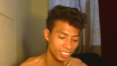 Snapshot of urhotfuckingass chatting on October 12, 6:45 am richard online show from October 12, 6:45 am