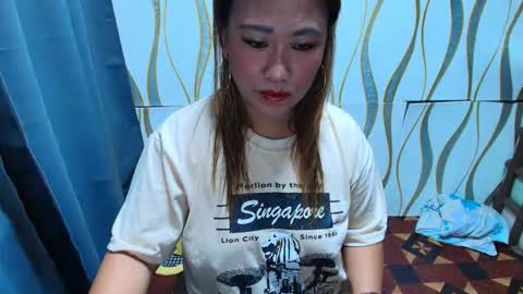 urhotmomcathlea online show from June 9, 1:45 pm