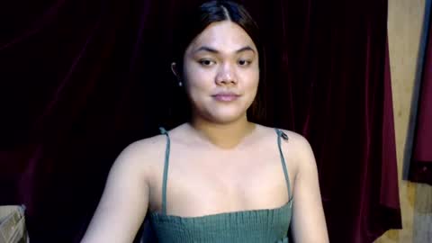 urhottie_bella online show from June 21, 3:03 pm