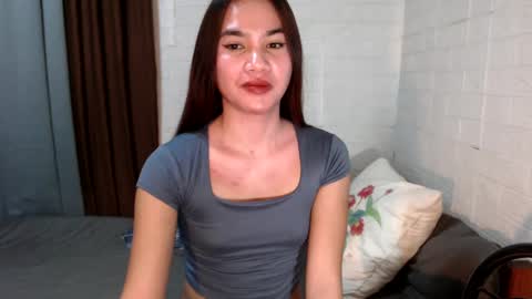 Snapshot of urhottylicious_cum chatting on February 4, 4:29 pm urhottylicious_cum online show from February 4, 4:29 pm