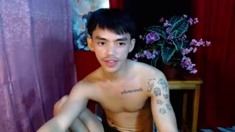urhunky_boy online show from June 16, 9:06 pm