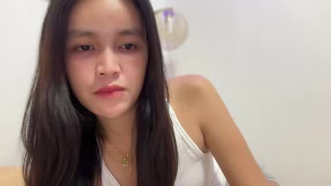 Snapshot of urkatiecookie chatting on March 14, 2:17 am Amira online show from March 14, 2:17 am