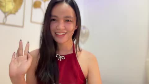 Snapshot of urkatiecookie chatting on April 9, 2:11 am Amira online show from April 9, 2:11 am