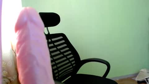 Snapshot of urlatino_rey chatting on October 7, 3:58 am urlatino_rey online show from October 7, 3:58 am