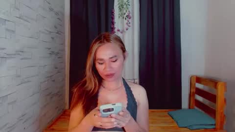 urlovely_che online show from March 10, 4:12 pm
