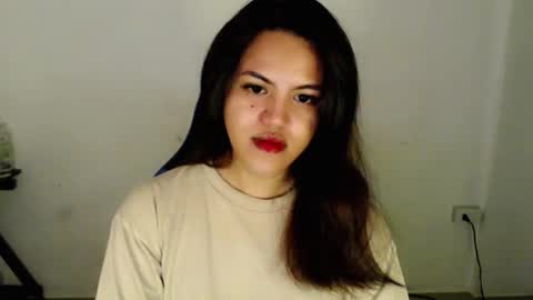 Snapshot of urlovely_hait chatting on February 27, 9:48 pm Sham online show from February 27, 9:48 pm