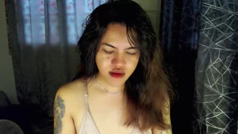 Snapshot of urlovely_hait chatting on March 10, 6:40 am Sham online show from March 10, 6:40 am