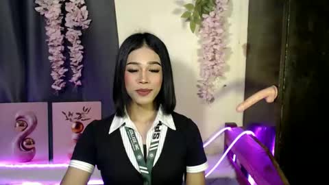urlovely_jemma online show from May 10, 2:17 am