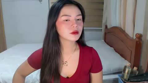 Snapshot of urlovely_shane chatting on April 6, 6:31 pm shane online show from April 6, 6:31 pm