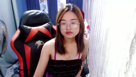 Snapshot of urlovelychinita chatting on January 17, 10:56 pm urlovelychinita online show from January 17, 10:56 pm