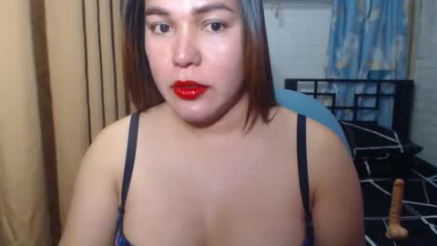 Snapshot of urlovercockxxx chatting on March 21, 8:52 am janah online show from March 21, 8:52 am