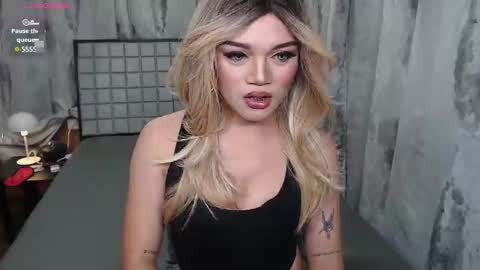 Snapshot of urloving_69 chatting on January 6, 3:51 pm fucking hot kate online show from January 6, 3:51 pm