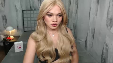 Snapshot of urloving_69 chatting on February 22, 3:03 pm fucking hot kate online show from February 22, 3:03 pm