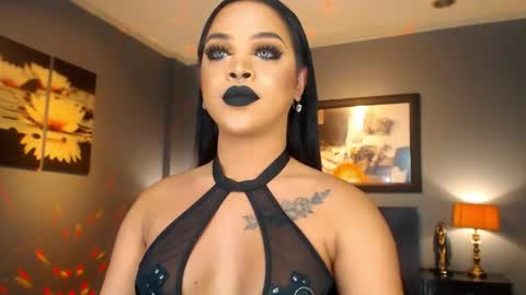 UrMajestyTyra online show from April 27, 12:41 am