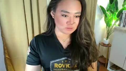 Snapshot of urnaughty_ceciliaxxx chatting on May 6, 6:46 pm cecilia online show from May 6, 6:46 pm