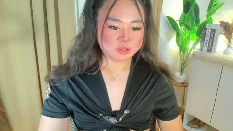 Snapshot of urnaughty_ceciliaxxx chatting on May 8, 7:25 am cecilia online show from May 8, 7:25 am