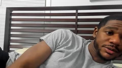 Snapshot of urnewdaddy90 chatting on December 2, 1:14 am Big Daddy online show from December 2, 1:14 am