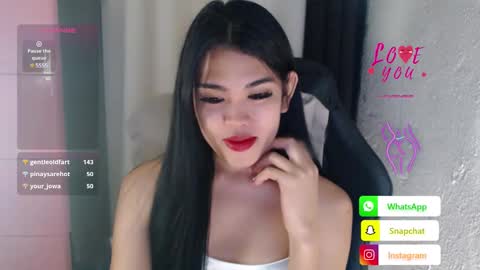 Snapshot of urpinayjenfuckerxxx chatting on January 27, 8:28 pm Jenny online show from January 27, 8:28 pm