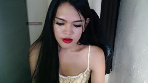 Snapshot of urpinayjenfuckerxxx chatting on February 3, 11:26 pm Jenny online show from February 3, 11:26 pm