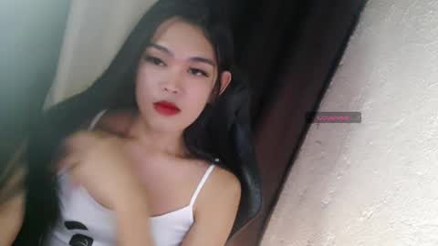 Snapshot of urpinayjenfuckerxxx chatting on February 25, 6:09 pm Jenny online show from February 25, 6:09 pm