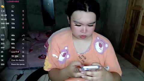 Snapshot of urpinayslutxxx chatting on November 29, 5:21 am Jane online show from November 29, 5:21 am