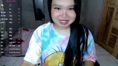 Snapshot of urpinayslutxxx chatting on December 2, 3:01 am Jane online show from December 2, 3:01 am