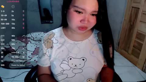 Snapshot of urpinayslutxxx chatting on December 22, 11:24 pm Jane online show from December 22, 11:24 pm