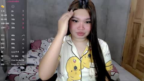 Snapshot of urpinayslutxxx chatting on April 4, 4:44 am Jane online show from April 4, 4:44 am