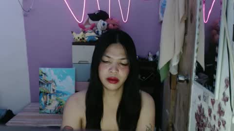 hi im kim online show from January 10, 1:29 am