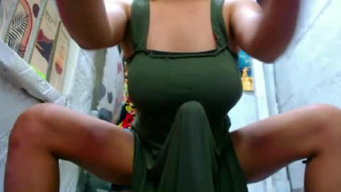 Snapshot of urprincessofselfsuck chatting on February 19, 5:47 am urprincessofselfsuck online show from February 19, 5:47 am