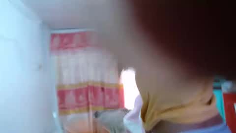 Snapshot of ursain_lyn chatting on March 9, 12:36 am Lyn online show from March 9, 12:36 am