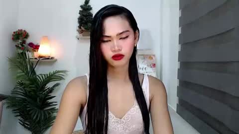 ursandra_xx online show from November 13, 9:52 am