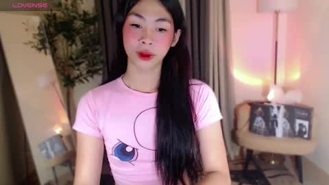 Snapshot of ursexxy_abby chatting on June 8, 3:29 am abby online show from June 8, 3:29 am