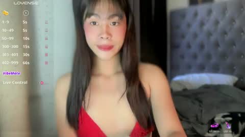 Snapshot of ursexxy_abby chatting on August 1, 5:18 am abby online show from August 1, 5:18 am