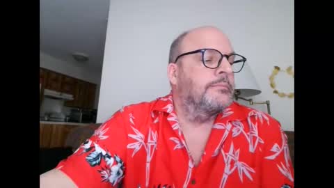 Snapshot of ursulet_us chatting on March 23, 5:28 pm Ursulet US online show from March 23, 5:28 pm