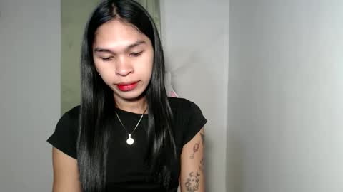 ursweet_zeviixx online show from November 11, 9:20 am